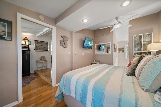 8403 W GULF BOULEVARD, Treasure Island, FL 33706