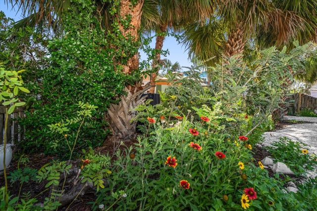 8403 W GULF BOULEVARD, Treasure Island, FL 33706