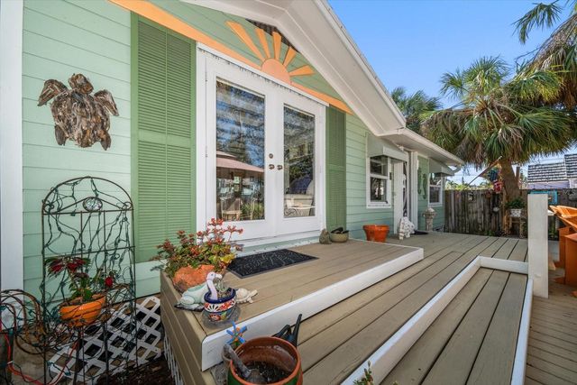 8403 W GULF BOULEVARD, Treasure Island, FL 33706