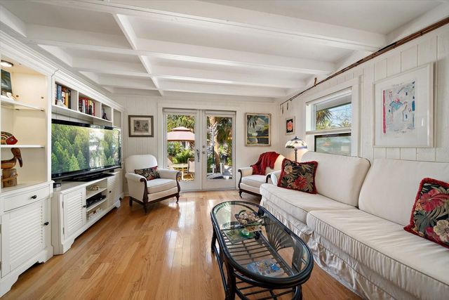 8403 W GULF BOULEVARD, Treasure Island, FL 33706