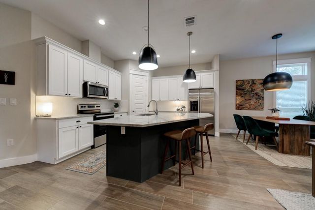 53 E El Camino Real, Wimberley, TX 78676
