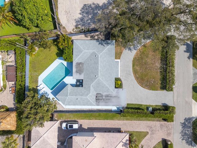 465 NW 11th St, Boca Raton, FL 33432