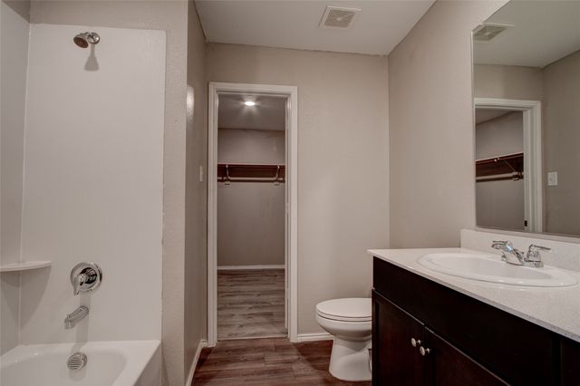 5817 Grindstone Drive, Forney, TX 75126