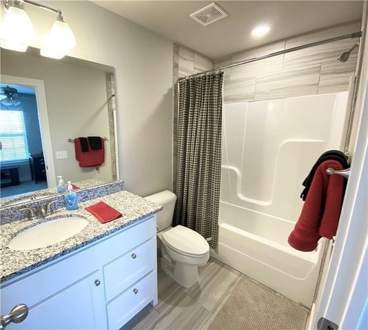 7672 Har-Ber Avenue A, Springdale, AR 72762