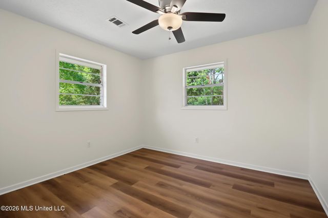 2525 W David Drive, Gulfport, MS 39503