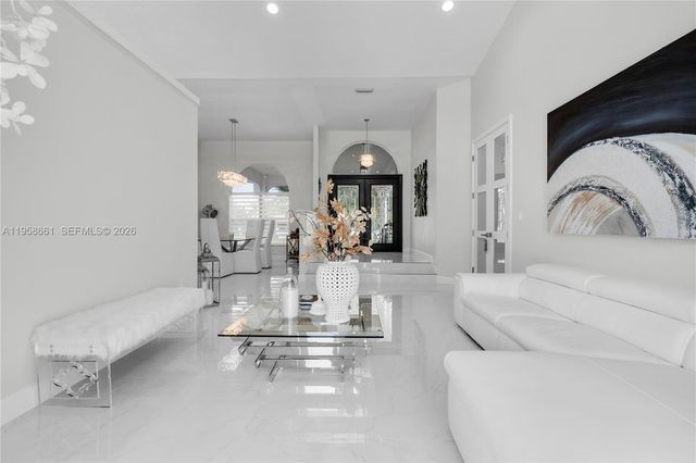 429 NW 130th Ave, Miami, FL 33182