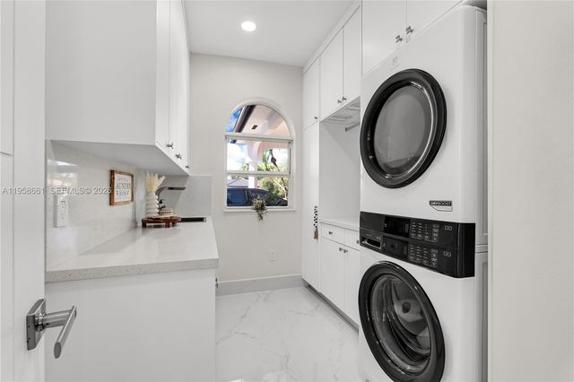 429 NW 130th Ave, Miami, FL 33182