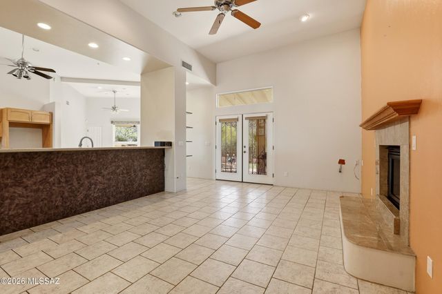 1911 N El Moraga Drive, Tucson, AZ 85745