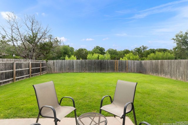 8808 Straight Oaks, San Antonio, TX 78254