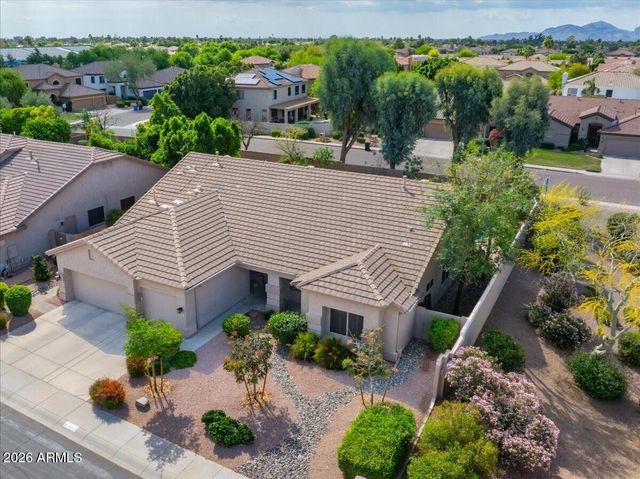 5227 E LIBBY Street, Scottsdale, AZ 85254