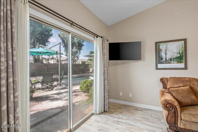 5227 E LIBBY Street, Scottsdale, AZ 85254