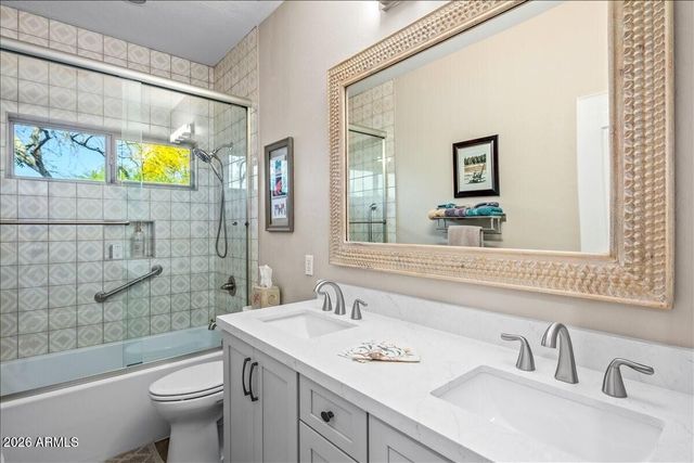 5227 E LIBBY Street, Scottsdale, AZ 85254