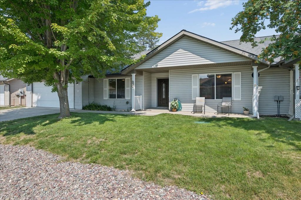 1077 Harmony Court, Kalispell, MT 59901 photo 2