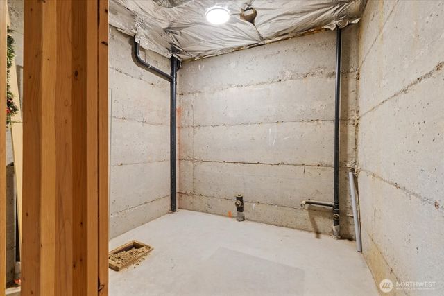 16470 Uplands Way SE, North Bend, WA 98045