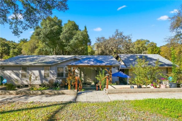 5830 Hale Street, Clearlake, CA 95422
