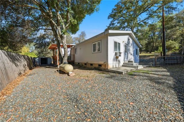 5830 Hale Street, Clearlake, CA 95422