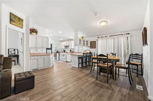 5830 Hale Street, Clearlake, CA 95422