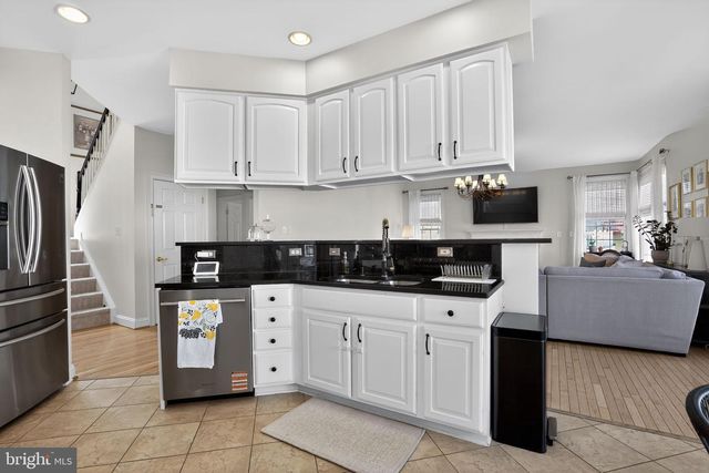 21104 HICKORY FOREST WAY, Germantown, MD 20876
