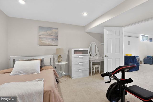 21104 HICKORY FOREST WAY, Germantown, MD 20876