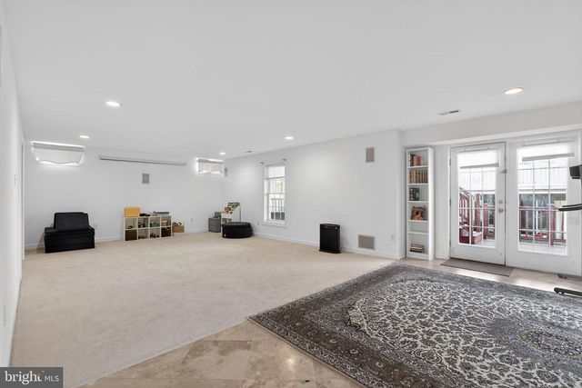 21104 HICKORY FOREST WAY, Germantown, MD 20876
