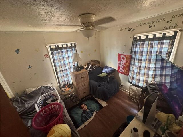 512 Atchison Street, Oskaloosa, KS 66066