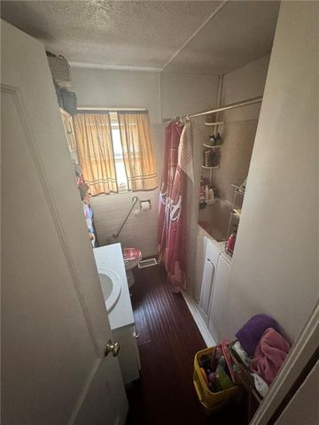 512 Atchison Street, Oskaloosa, KS 66066