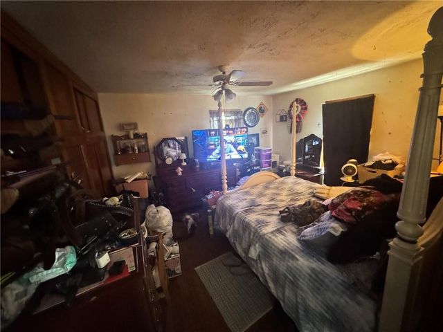 512 Atchison Street, Oskaloosa, KS 66066