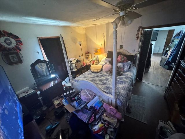 512 Atchison Street, Oskaloosa, KS 66066