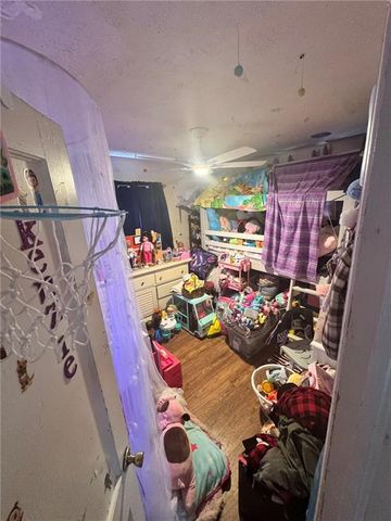 512 Atchison Street, Oskaloosa, KS 66066