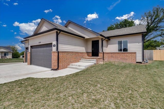 1118 Sontag Ct, Derby, KS 67037