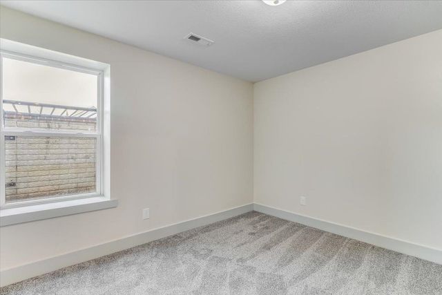 1118 Sontag Ct, Derby, KS 67037