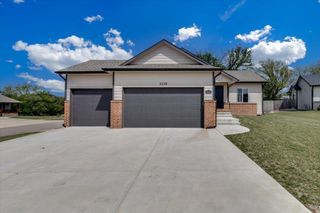 1118 Sontag Ct, Derby, KS 67037