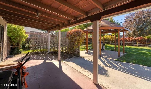 953 7th Street, Sparks, NV 89431