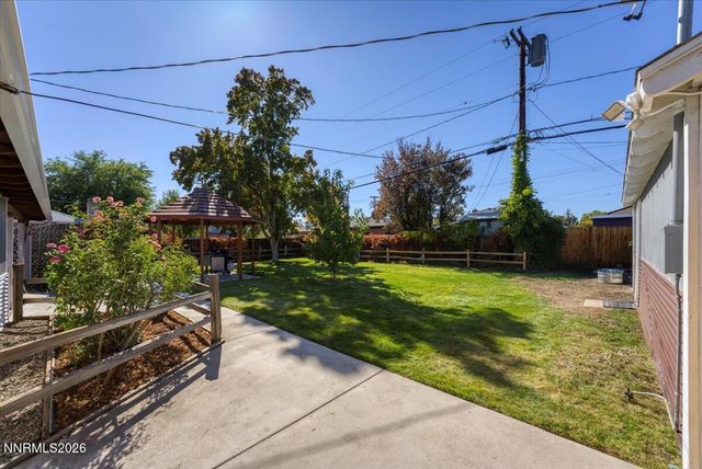 953 7th Street, Sparks, NV 89431