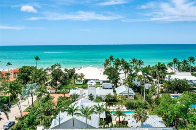 47 8th AVE S, Naples, FL 34102