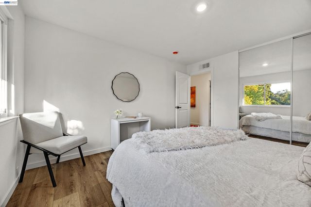 50 E Leeds Ct, Danville, CA 94526