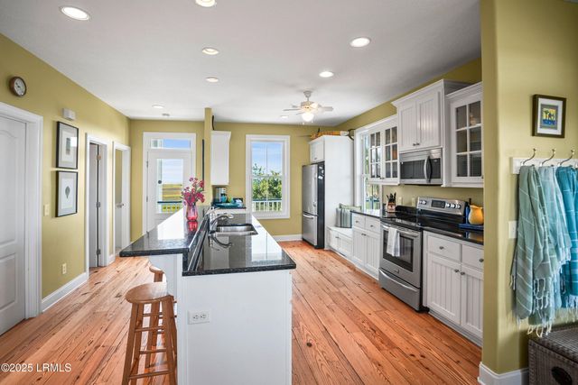 71 Harbor Drive, Harbor Island, SC 29920