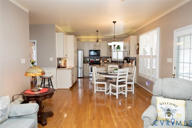 110 Jesses Way, Farmville, VA 23901