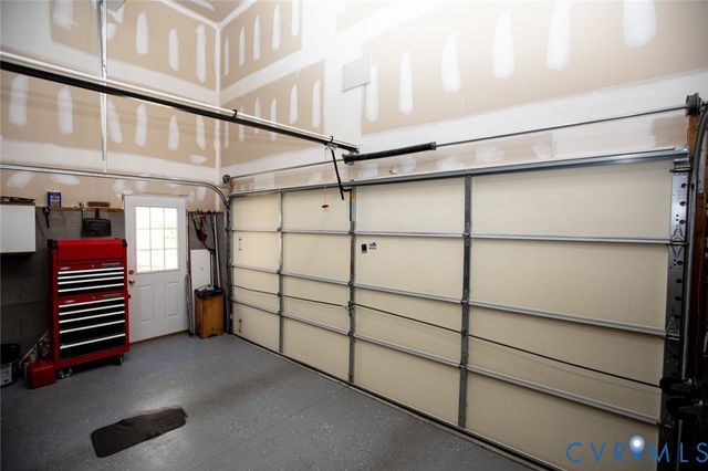 110 Jesses Way, Farmville, VA 23901