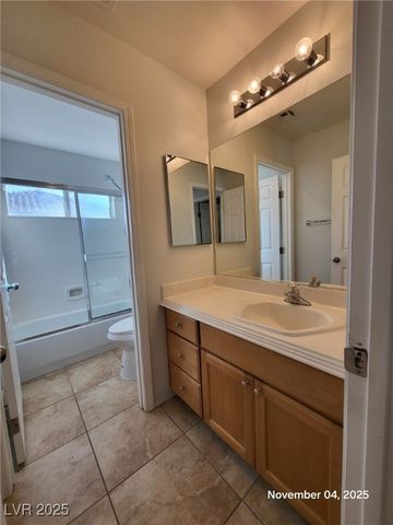 6147 Pine Banks Court, Las Vegas, NV 89141