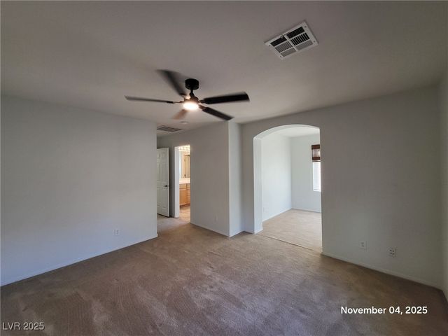 6147 Pine Banks Court, Las Vegas, NV 89141