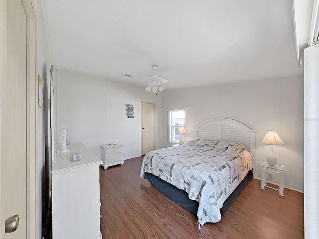 1802 SHERWOOD HILL DR, Lakeland, FL 33810