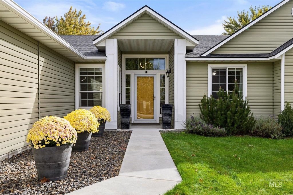 4986 S Tinker Ave, Boise, ID 83709 photo 3