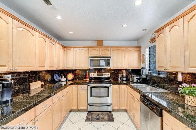 433 Freeway Dr, Napa, CA 94558