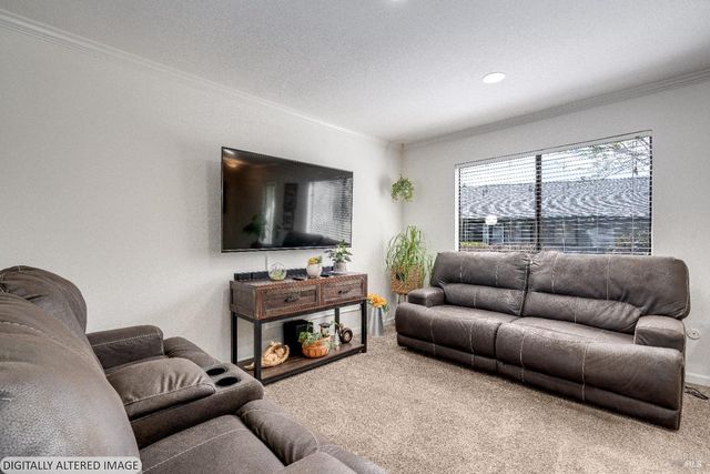 433 Freeway Dr, Napa, CA 94558