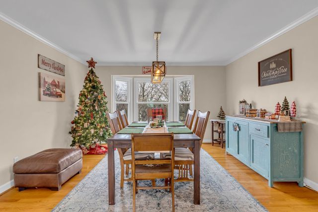 1208 Newmans Trl, Hendersonville, TN 37075