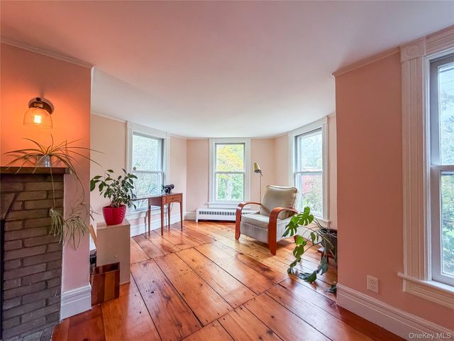 725 Traver Road, Pleasant Valley, NY 12569