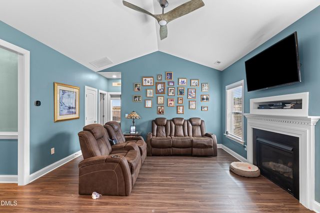 793 Lakemont Drive, Clayton, NC 27520