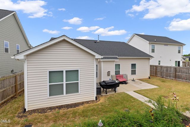 793 Lakemont Drive, Clayton, NC 27520