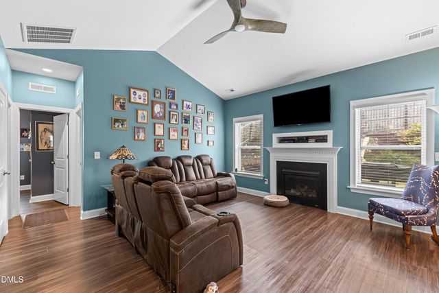 793 Lakemont Drive, Clayton, NC 27520